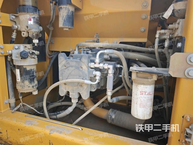 液壓泵室（大件艙室）