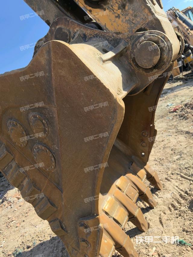 大臂整體?右側(cè)（工作和回轉(zhuǎn)裝置）