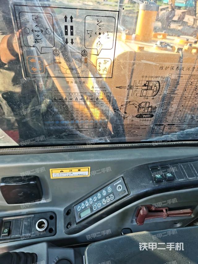 小時(shí)表（駕駛室部分）