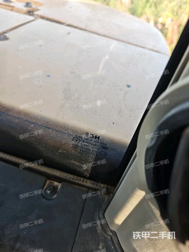 座椅左側(cè)控制臺(tái)/音響/含左手柄（駕駛室部分）