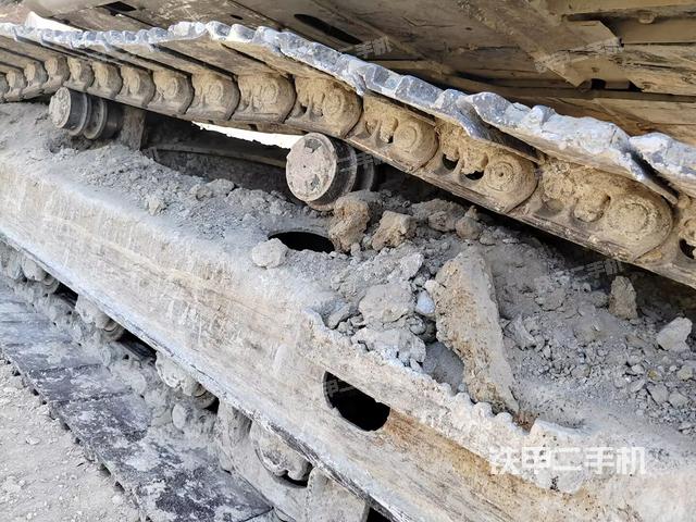 单侧履带整体（整机外观）