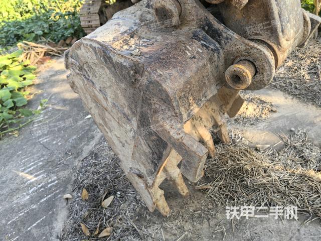 鏟斗45度（工作和回轉(zhuǎn)裝置）