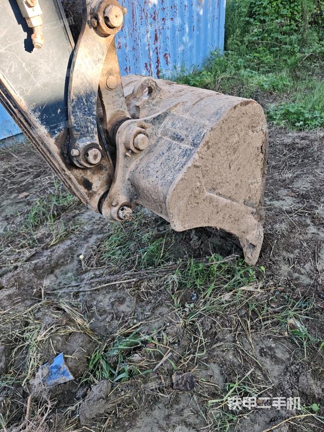 小臂整體右前（工作和回轉(zhuǎn)裝置）