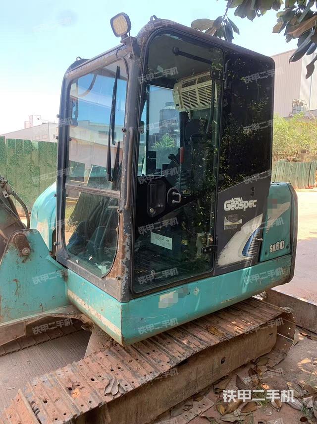 神鋼SK60-8挖掘機(jī)