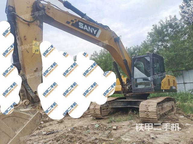 右后45(整機(jī)外觀) 右后45(整機(jī)外觀)