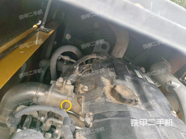 水箱+風(fēng)扇特寫(上車部件) 水箱+風(fēng)扇特寫(上車部件)