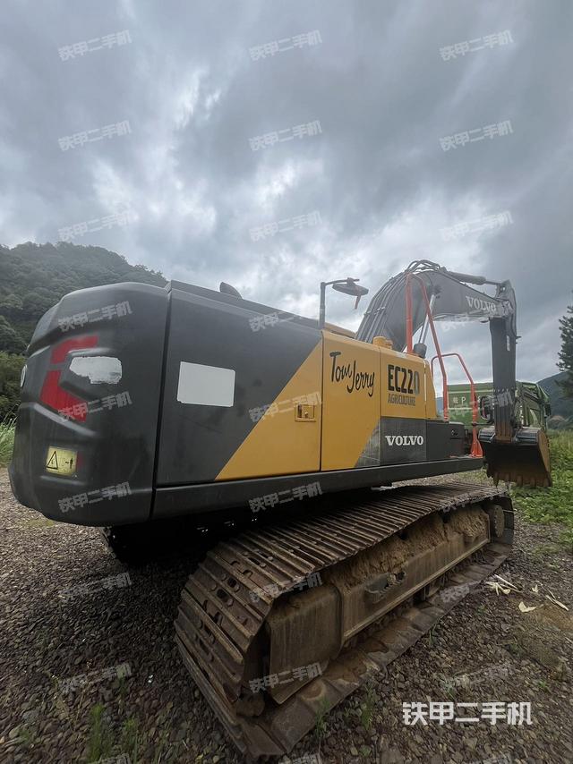 整機(jī)右后45°（整機(jī)外觀）