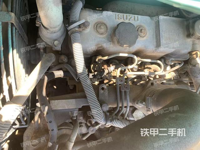 发动机整体俯视(整机外观) 发动机整体俯视(整机外观)