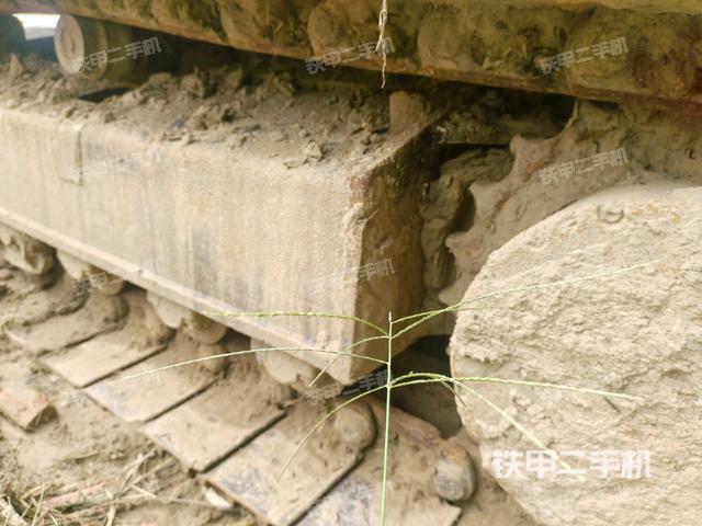 左導(dǎo)向輪(行走機(jī)構(gòu)) 左導(dǎo)向輪(行走機(jī)構(gòu))