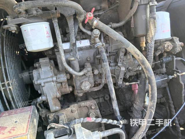 發(fā)動機(jī)室（上車部件）