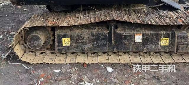 单侧履带整体（整机外观）