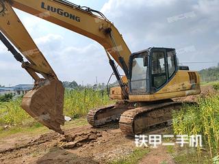 柳工CLG920E挖掘机实拍图片
