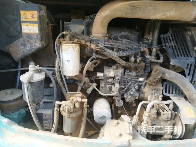 發(fā)動(dòng)機(jī)室(上車部件) 發(fā)動(dòng)機(jī)室(上車部件)