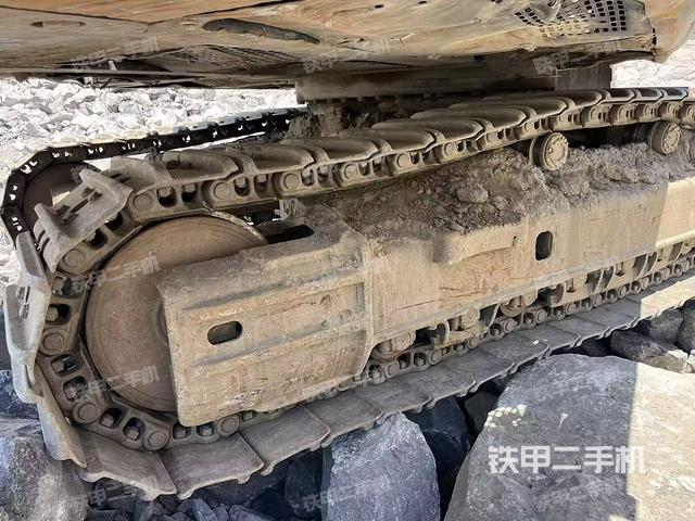 左側(cè)履帶整體?(行走機構(gòu)) 左側(cè)履帶整體?(行走機構(gòu))