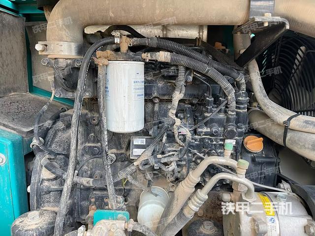 发动机整体俯视（整机外观）