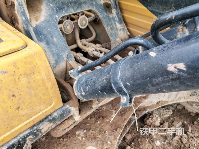 大臂根部?斜視（工作和回轉(zhuǎn)裝置）