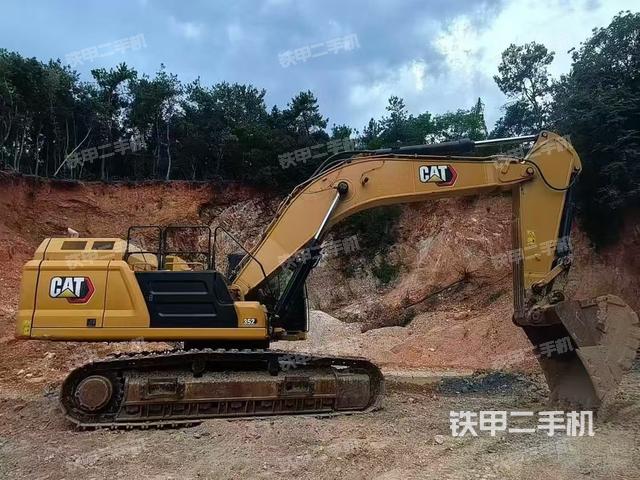 整機右后45°(整機外觀) 整機右后45°(整機外觀)