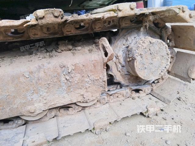 右驅(qū)動(dòng)輪(行走機(jī)構(gòu)) 右驅(qū)動(dòng)輪(行走機(jī)構(gòu))