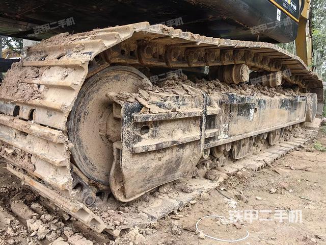 单侧履带整体（整机外观）