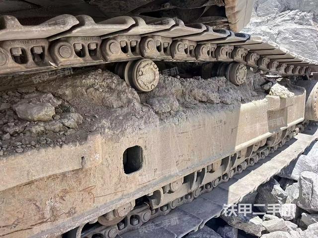 右驅(qū)動輪(行走機構(gòu)) 右驅(qū)動輪(行走機構(gòu))