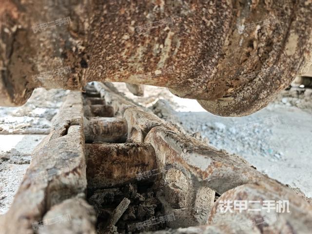 右驅(qū)動(dòng)輪(行走機(jī)構(gòu)) 右驅(qū)動(dòng)輪(行走機(jī)構(gòu))