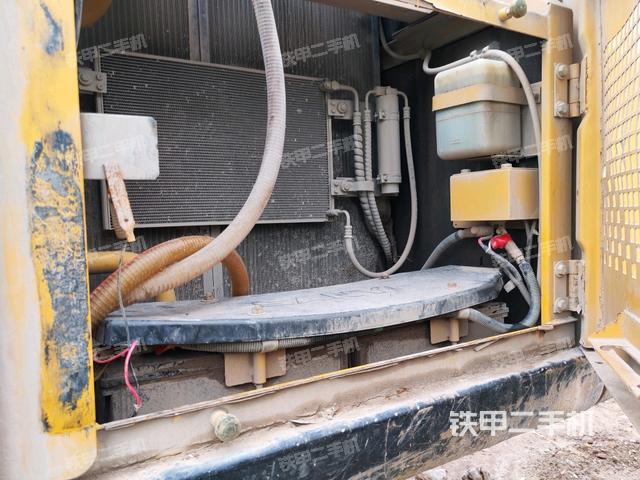 散熱器正面（大件艙室）