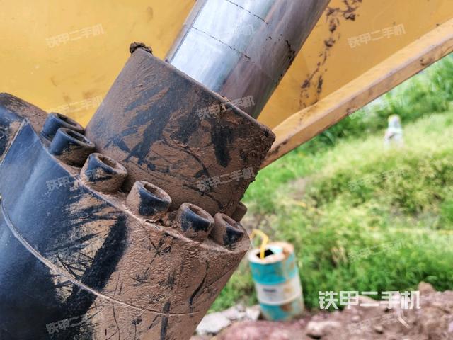 鏟斗右后整體（工作和回轉(zhuǎn)裝置）