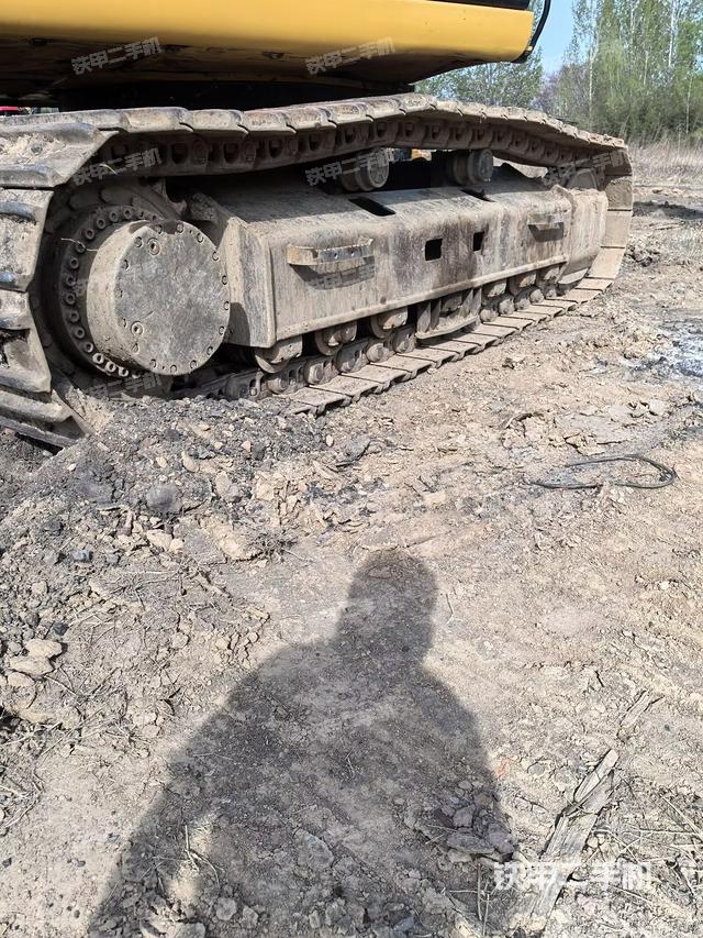 單側履帶整體（整機外觀）