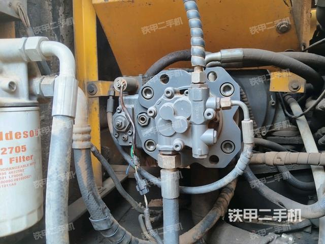 散熱器正面(大件艙室) 散熱器正面(大件艙室)