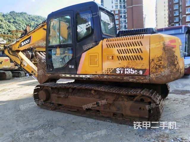 左后45(整機(jī)外觀) 左后45(整機(jī)外觀)