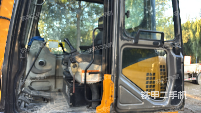 发动机整体俯视（整机外观）