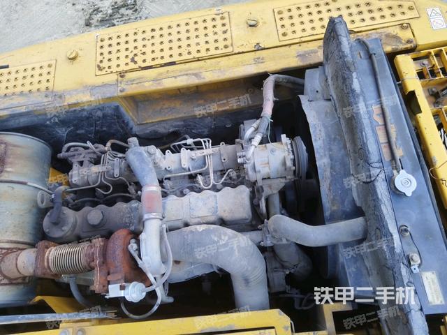 發(fā)動機室(上車部件) 發(fā)動機室(上車部件)