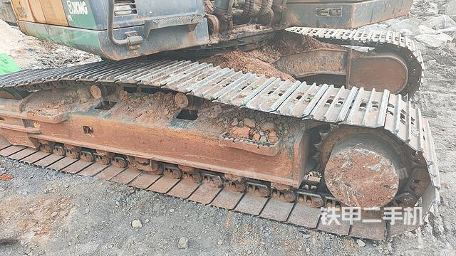 单侧履带整体（整机外观）