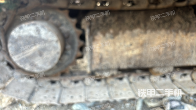 单侧履带整体（整机外观）