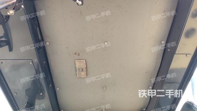 儀表盤全景（壓路機(jī)駕駛室）