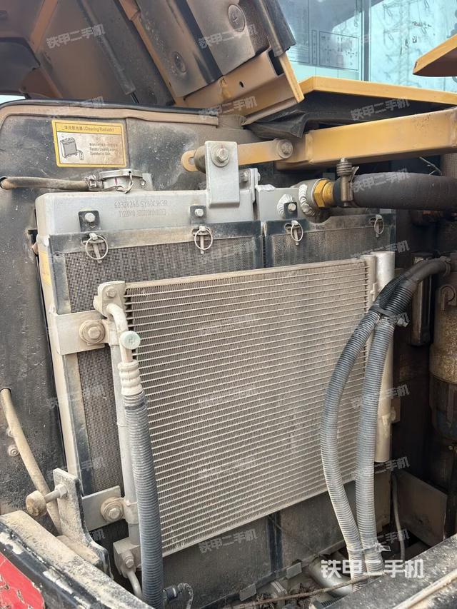 散熱器室(大件艙室) 散熱器室(大件艙室)