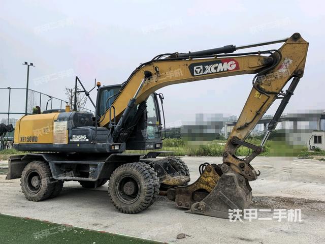 右前45(整機(jī)外觀) 右前45(整機(jī)外觀)