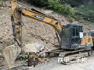 三一重工SY135C挖掘机实拍图片