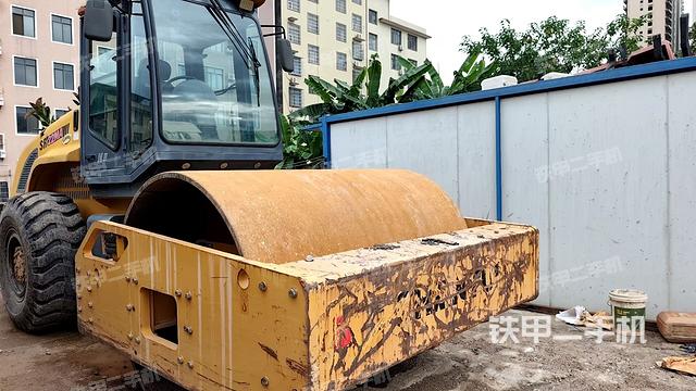 橋\驅(qū)動(dòng)（壓路機(jī)前后車架）