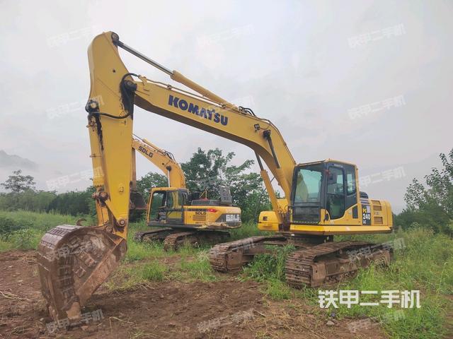小松PC240LC-8M0挖掘機(jī)