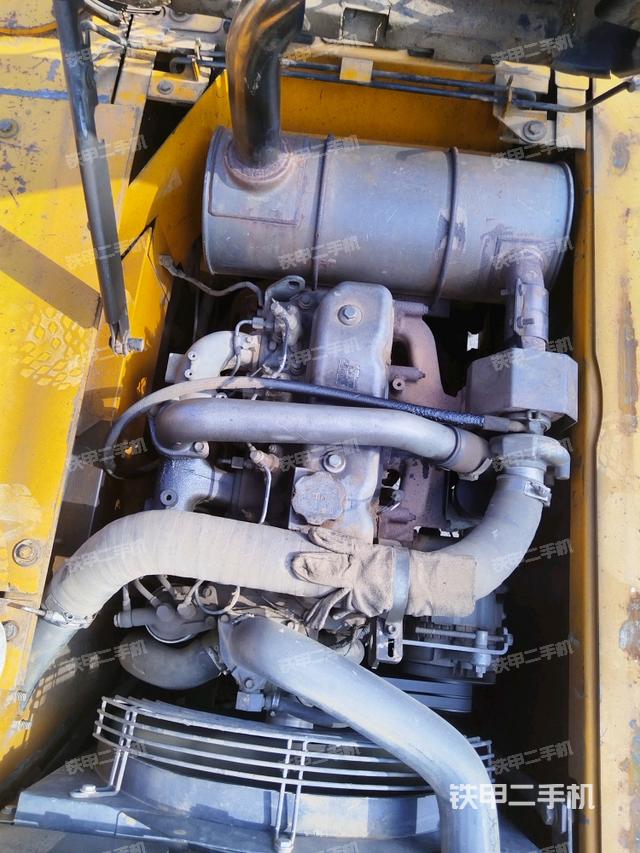 氣門室蓋螺絲特寫(上車部件) 氣門室蓋螺絲特寫(上車部件)