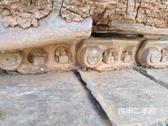 左托鏈輪和鏈筋(行走機(jī)構(gòu)) 左托鏈輪和鏈筋(行走機(jī)構(gòu))