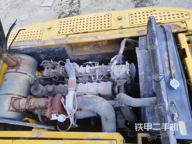 中央回轉(zhuǎn)接頭特寫(上車部件) 中央回轉(zhuǎn)接頭特寫(上車部件)