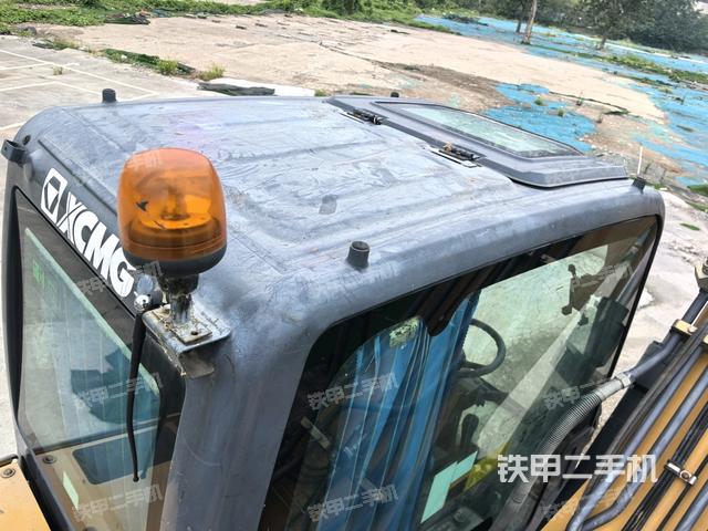 駕駛室頂部俯視(上車(chē)部件) 駕駛室頂部俯視(上車(chē)部件)