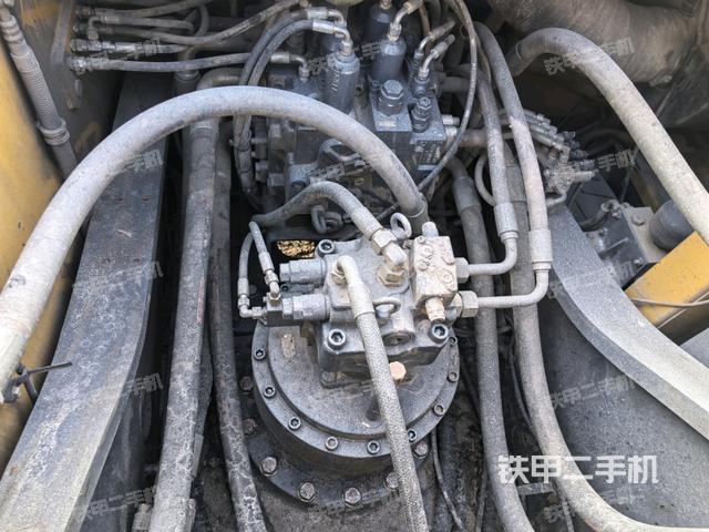 發(fā)動(dòng)機(jī)室(上車部件) 發(fā)動(dòng)機(jī)室(上車部件)