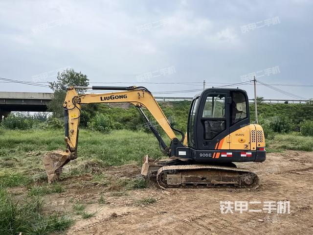 柳工CLG906E挖掘機(jī)