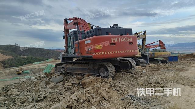 整機(jī)右后45°(整機(jī)外觀) 整機(jī)右后45°(整機(jī)外觀)