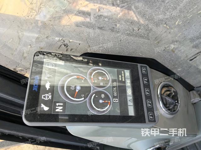 顯示屏?(駕駛室部分) 顯示屏?(駕駛室部分)