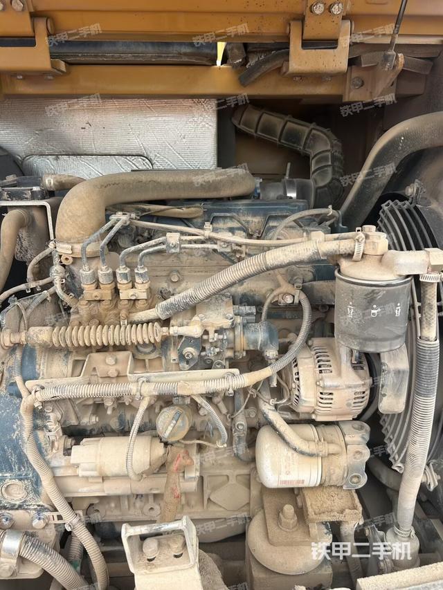 發(fā)動機室(上車部件) 發(fā)動機室(上車部件)