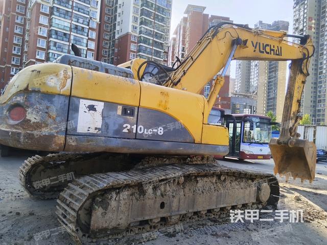 右后45(整機外觀) 右后45(整機外觀)